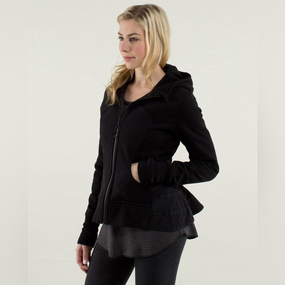 Vintage Lululemon Scuba Hoodie *Ruffled Up - Picture 10 of 13